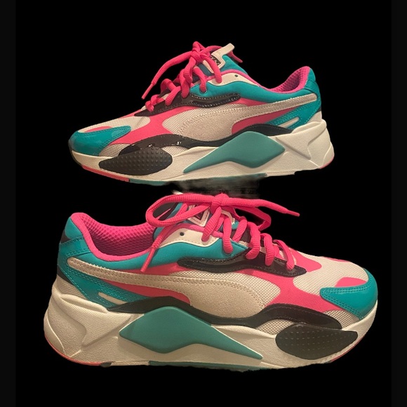 Pumas Men’s Size 10 - Picture 5 of 8